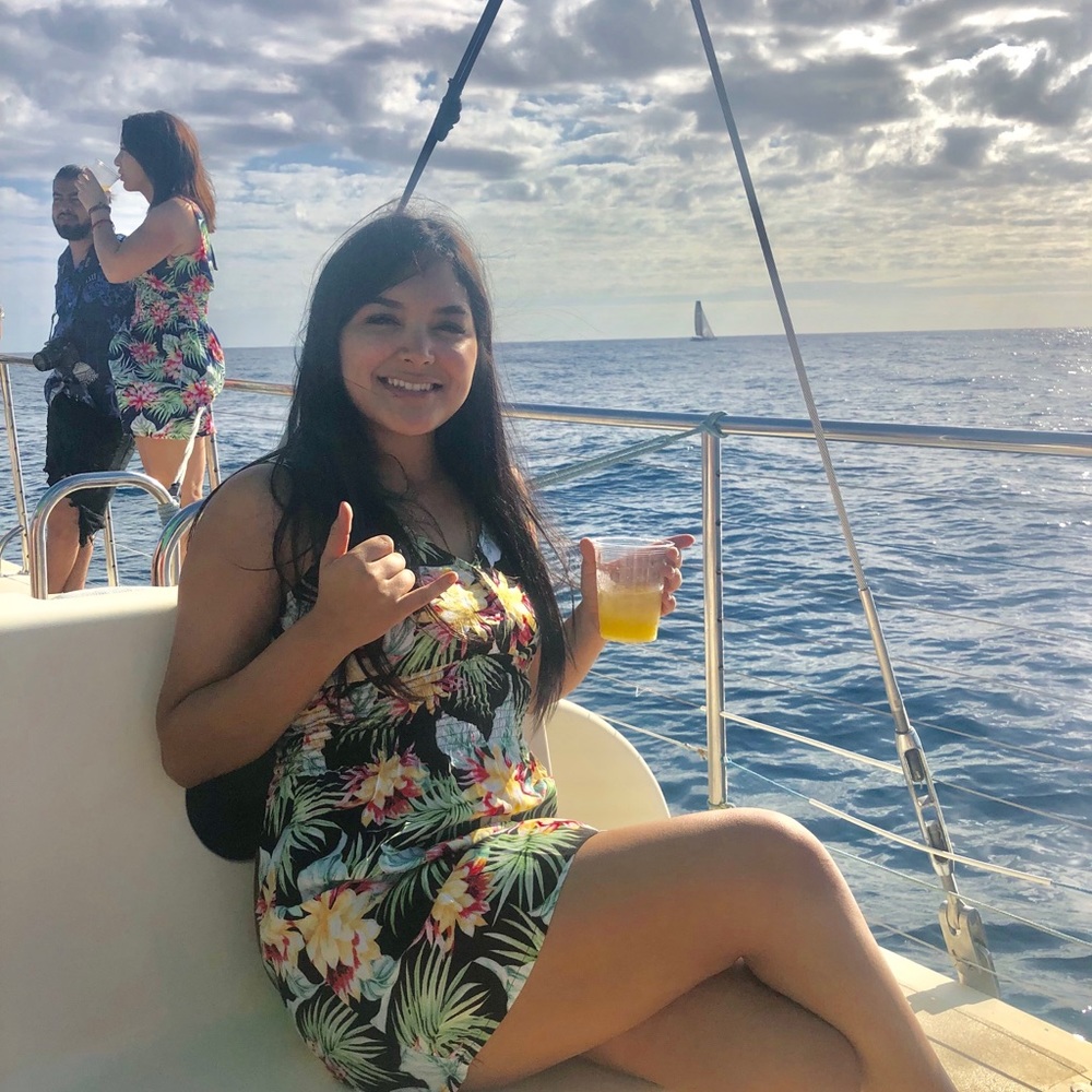 Meet your Posher, Ana